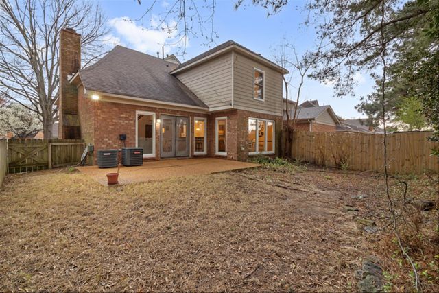 3965 MUIRFIELD DR, Memphis, TN 38125