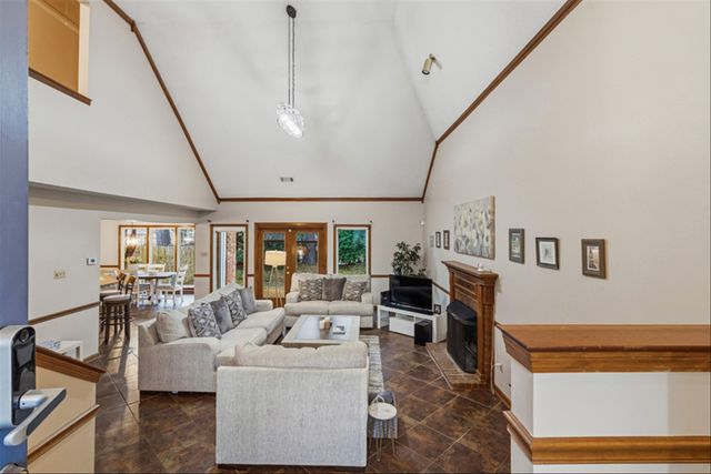 3965 MUIRFIELD DR, Memphis, TN 38125