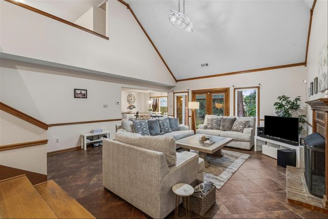 3965 MUIRFIELD DR, Memphis, TN 38125