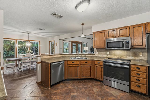 3965 MUIRFIELD DR, Memphis, TN 38125