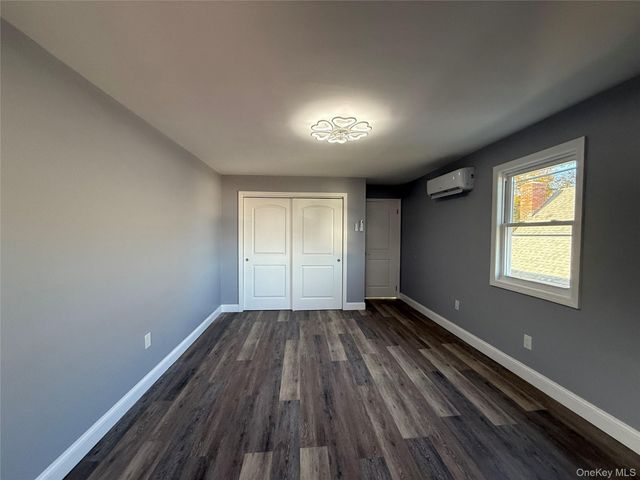 130-16 233rd, Rosedale, NY 11422