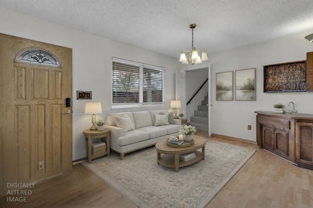 12735 Shockley Ct, Auburn, CA 95603