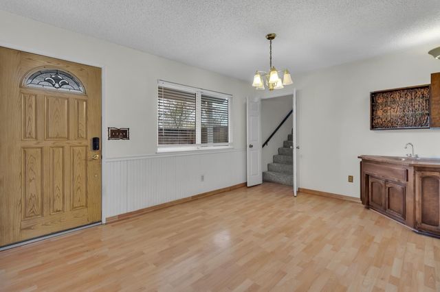 12735 Shockley Ct, Auburn, CA 95603