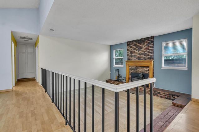 12735 Shockley Ct, Auburn, CA 95603