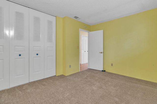 12735 Shockley Ct, Auburn, CA 95603