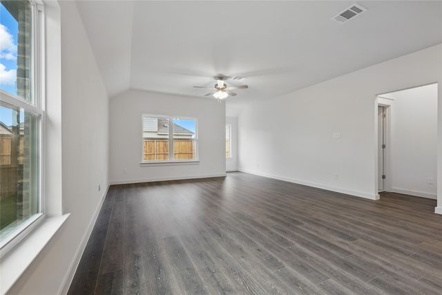 134 Patrick Henry Drive, Venus, TX 76084