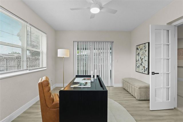 7430 Taylor St, Hollywood, FL 33024