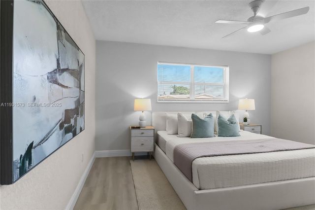 7430 Taylor St, Hollywood, FL 33024