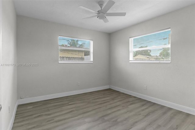 7430 Taylor St, Hollywood, FL 33024