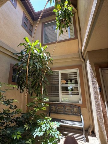 11045 Alderman Avenue, Tustin, CA 92782