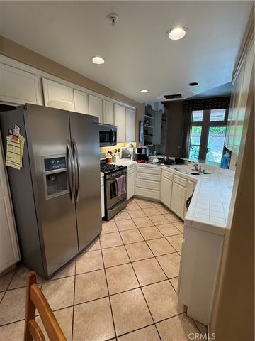 11045 Alderman Avenue, Tustin, CA 92782