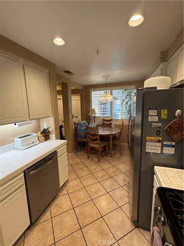 11045 Alderman Avenue, Tustin, CA 92782