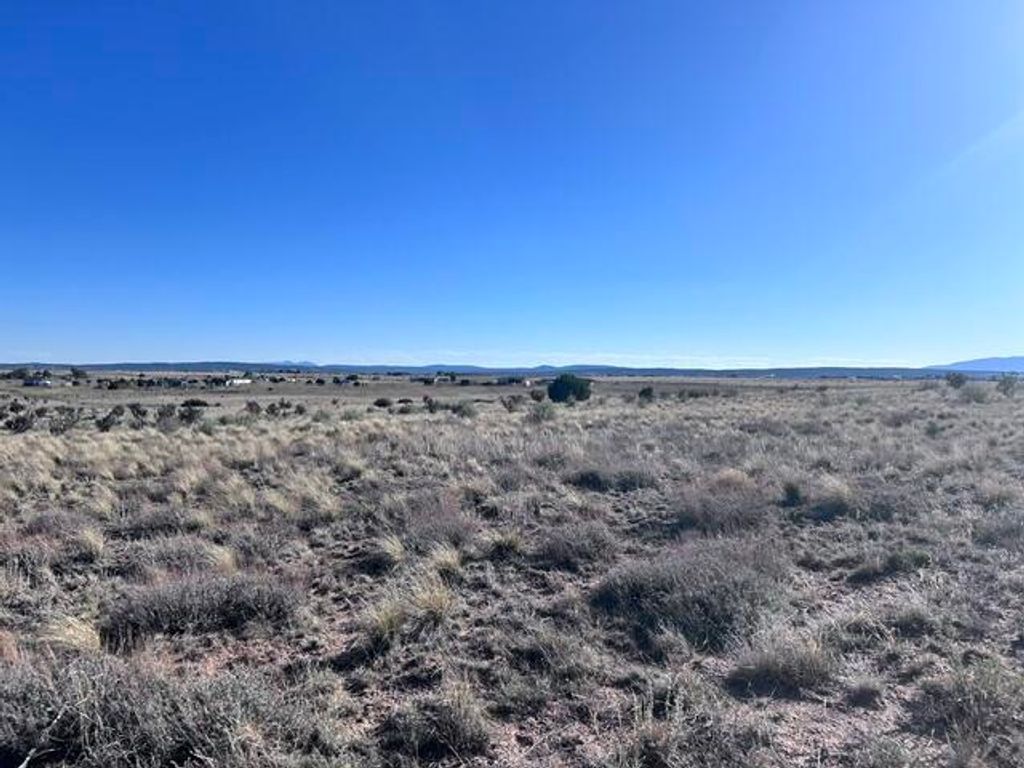 Image 2 of property listing at N Weimer Road, Edgewood, NM 87015