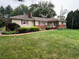 2170 Delaware Avenue, Akron, OH 44312