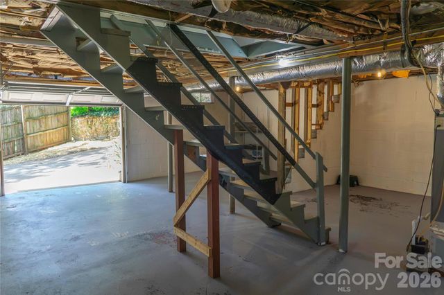 354 Brevard Road, Asheville, NC 28806