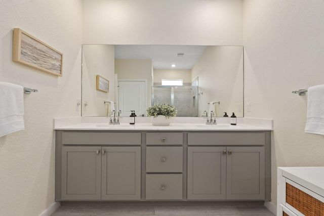 2780 NE Breezeway Circle, Jensen Beach, FL 34957