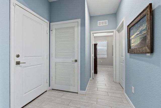 2780 NE Breezeway Circle, Jensen Beach, FL 34957