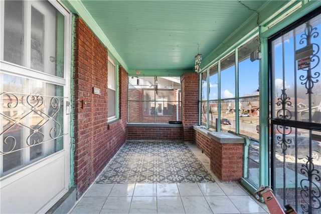 5142 Brookwood Avenue, Kansas City, MO 64110