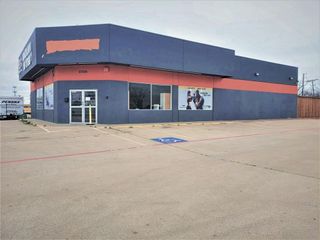 6709 Rufe Snow Drive, Watauga, TX 76148