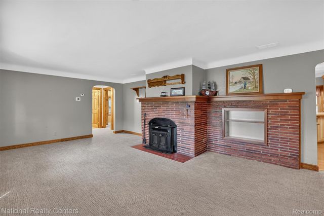 127 W Albain Road, Petersburg, MI 49270