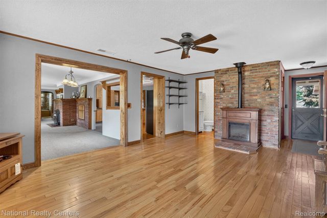 127 W Albain Road, Petersburg, MI 49270