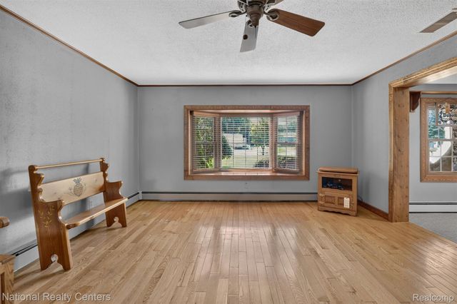 127 W Albain Road, Petersburg, MI 49270