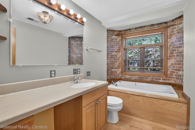 127 W Albain Road, Petersburg, MI 49270