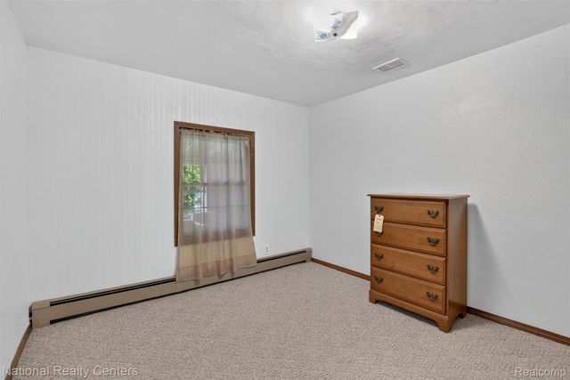 127 W Albain Road, Petersburg, MI 49270