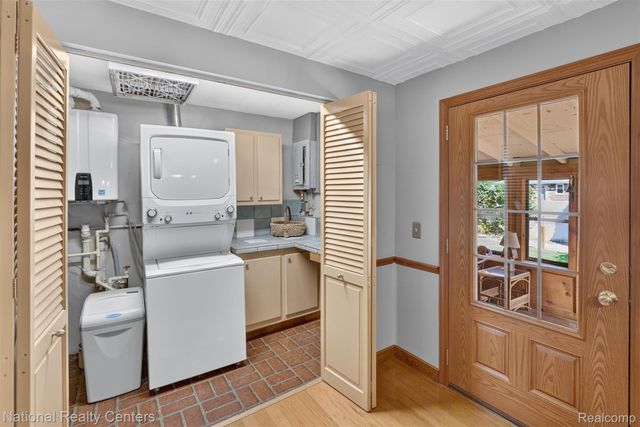127 W Albain Road, Petersburg, MI 49270