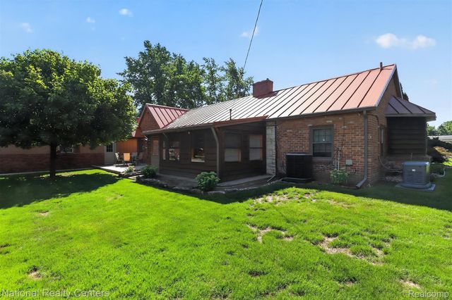 127 W Albain Road, Petersburg, MI 49270