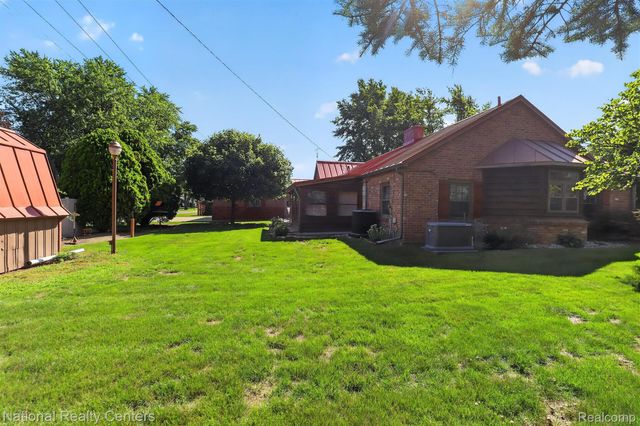 127 W Albain Road, Petersburg, MI 49270