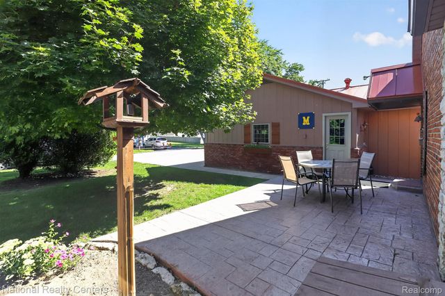 127 W Albain Road, Petersburg, MI 49270