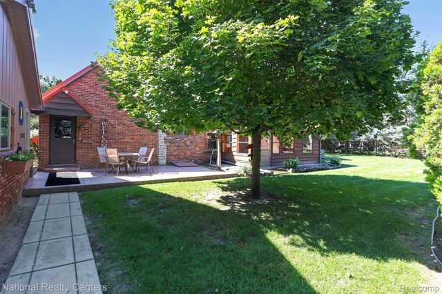 127 W Albain Road, Petersburg, MI 49270