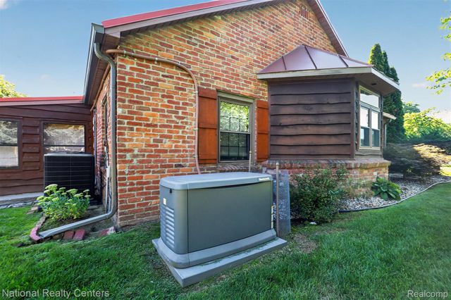 127 W Albain Road, Petersburg, MI 49270