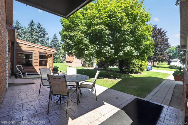 127 W Albain Road, Petersburg, MI 49270