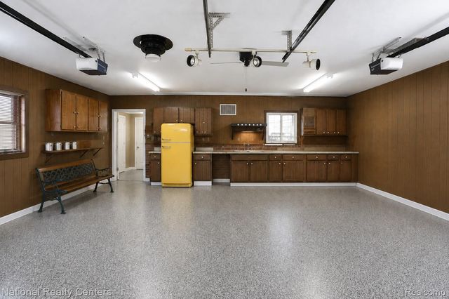 127 W Albain Road, Petersburg, MI 49270