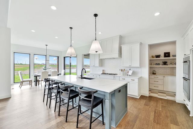 3314 N Bedford Ct, Wichita, KS 67226