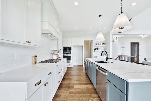 3314 N Bedford Ct, Wichita, KS 67226