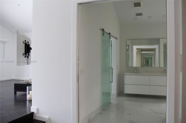 540 Lido Dr, Fort Lauderdale, FL 33301