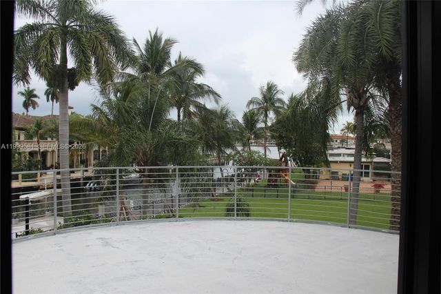 540 Lido Dr, Fort Lauderdale, FL 33301