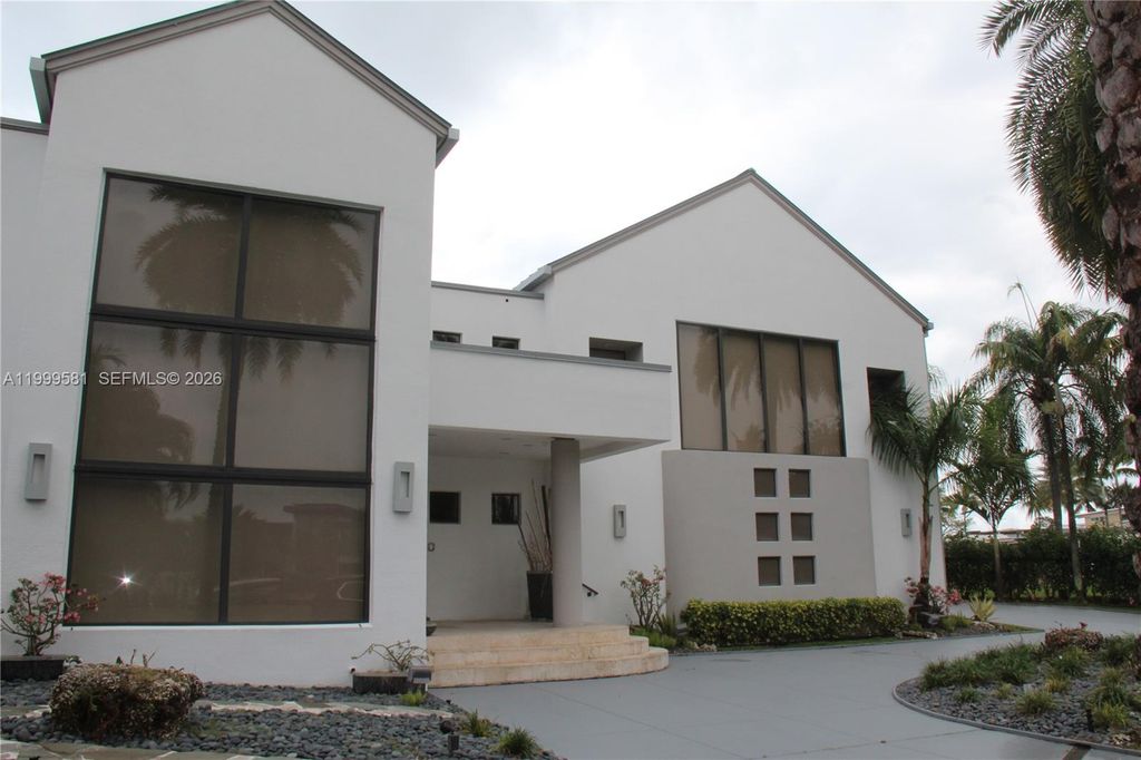 540 Lido Dr, Fort Lauderdale, FL 33301