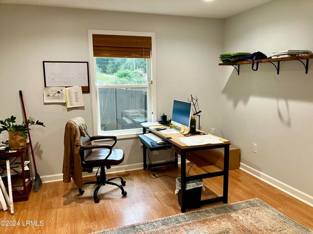 86 Savannah Highway, Port Royal, SC 29935
