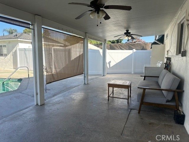 8827 Sylmar, Los Angeles, CA 91402