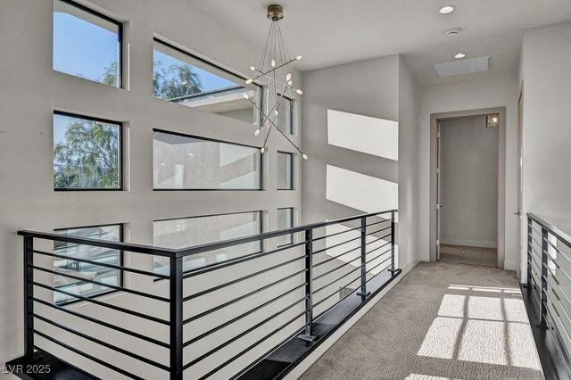 68 Grey Feather Drive, Las Vegas, NV 89135