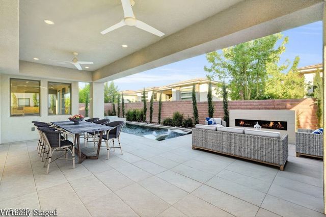 68 Grey Feather Drive, Las Vegas, NV 89135