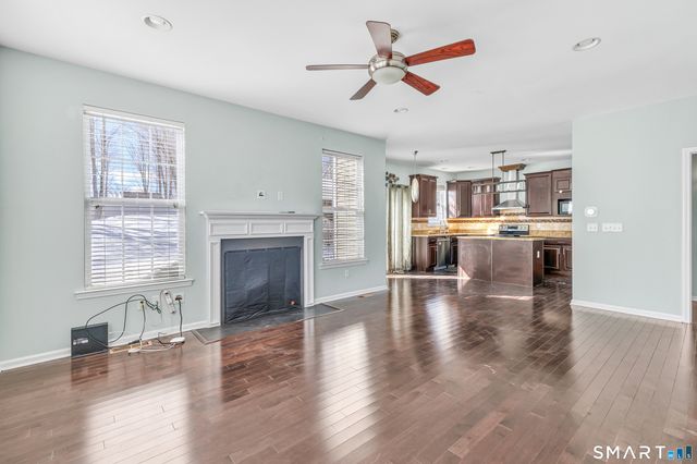 9 Fox Run Lane, Seymour, CT 06483