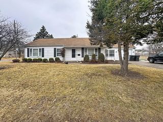 2362 45th Street, Rock Island, IL 61201