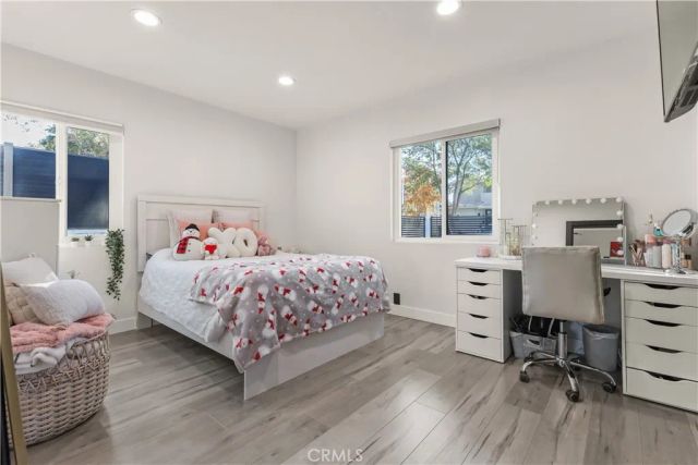 2240 N Parish, Burbank, CA 91504