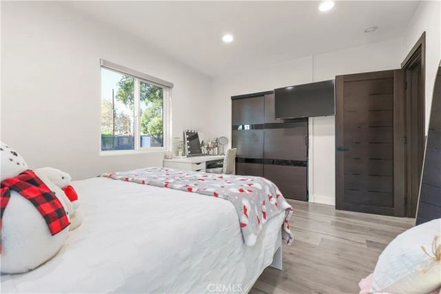 2240 N Parish, Burbank, CA 91504