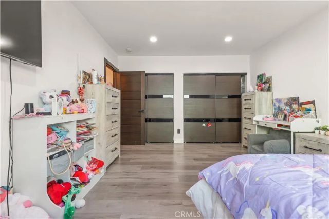 2240 N Parish, Burbank, CA 91504